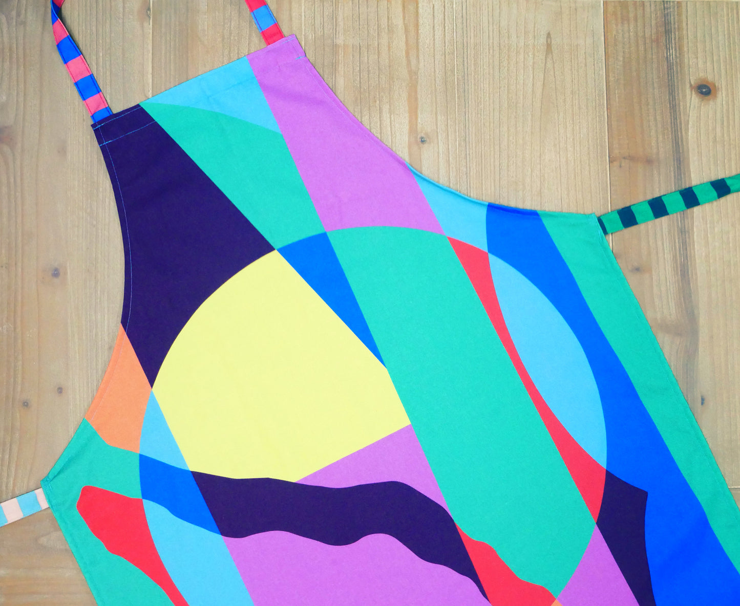 Illusion Apron
